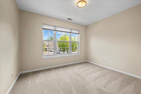 Tiny photo for 3029 Lexington Lane #3029, Glenview, IL 60026 (MLS # 12717347)