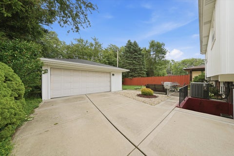 Tiny photo for 16955 S BERNARDINE Street, Lansing, IL 60438 (MLS # 12672364)