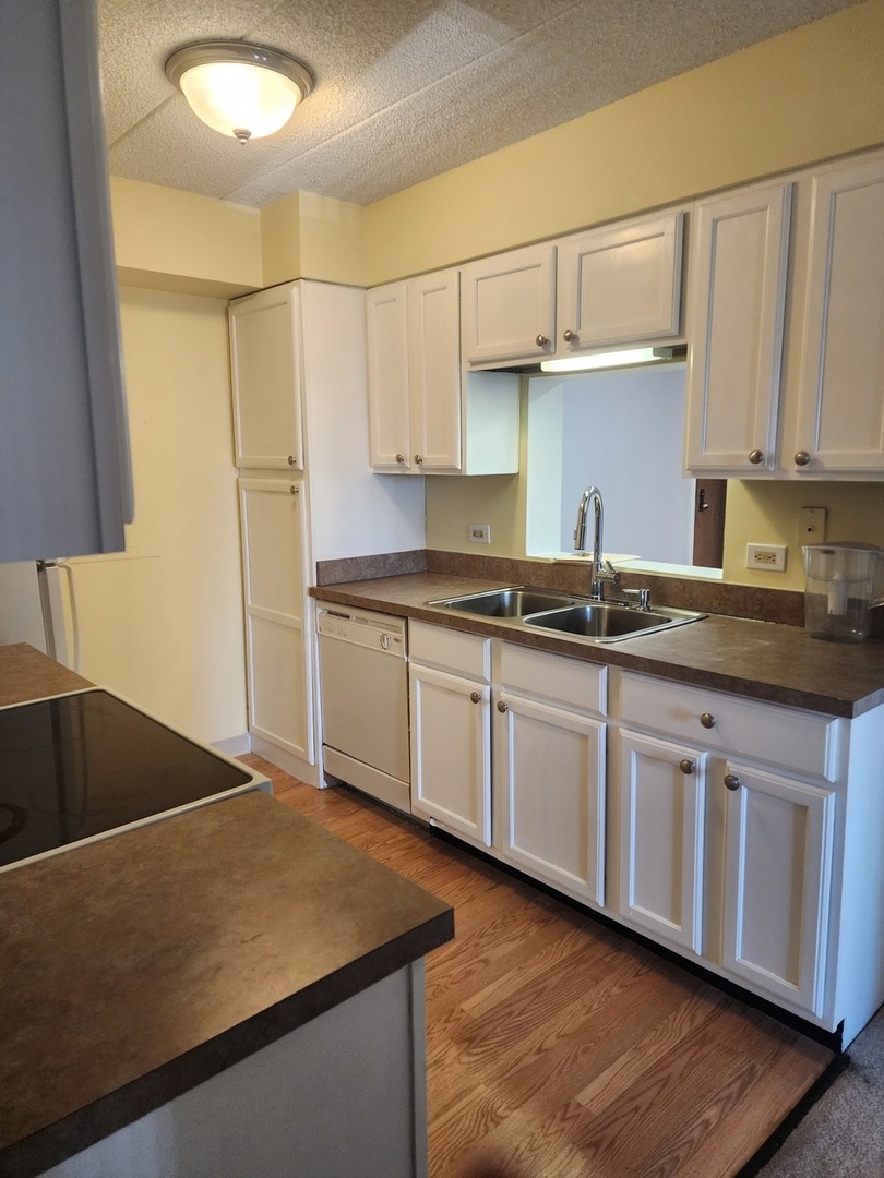 606 E Woodland Park Avenue 301