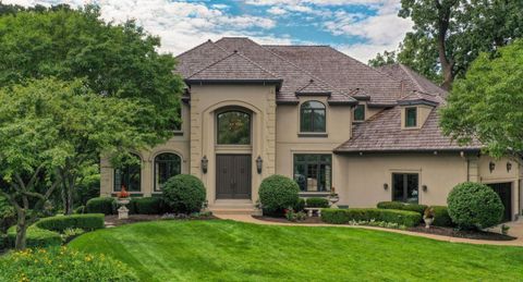 Photo of 203 Settlers Court, Naperville, IL 60565 (MLS # 12388741)