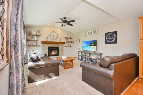 Tiny photo for 104 Hunter Court, Hudson, IL 61748 (MLS # 12597328)