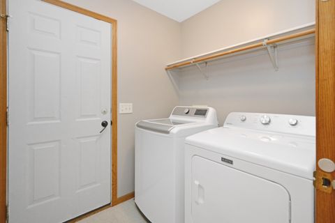 Tiny photo for 104 Hunter Court, Hudson, IL 61748 (MLS # 12597328)