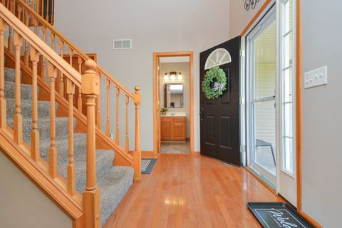 Tiny photo for 104 Hunter Court, Hudson, IL 61748 (MLS # 12597328)