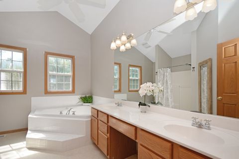 Tiny photo for 104 Hunter Court, Hudson, IL 61748 (MLS # 12597328)