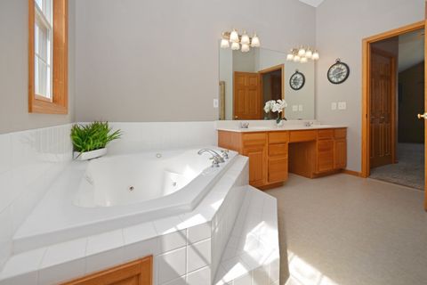 Tiny photo for 104 Hunter Court, Hudson, IL 61748 (MLS # 12597328)