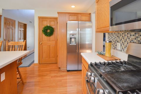 Tiny photo for 104 Hunter Court, Hudson, IL 61748 (MLS # 12597328)