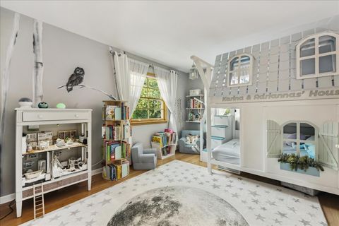 Tiny photo for 116 E Orchard Street, Arlington Heights, IL 60005 (MLS # 12506278)