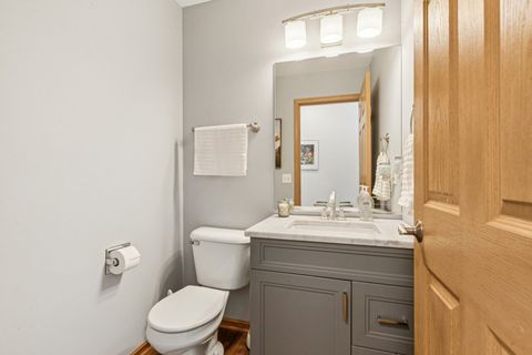 Tiny photo for 18224 W Old Pine Court, Gurnee, IL 60031 (MLS # 12587098)