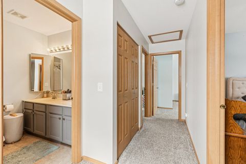 Tiny photo for 18224 W Old Pine Court, Gurnee, IL 60031 (MLS # 12587098)