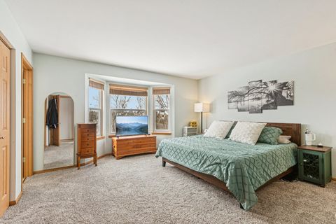 Tiny photo for 18224 W Old Pine Court, Gurnee, IL 60031 (MLS # 12587098)