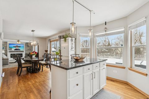 Tiny photo for 18224 W Old Pine Court, Gurnee, IL 60031 (MLS # 12587098)