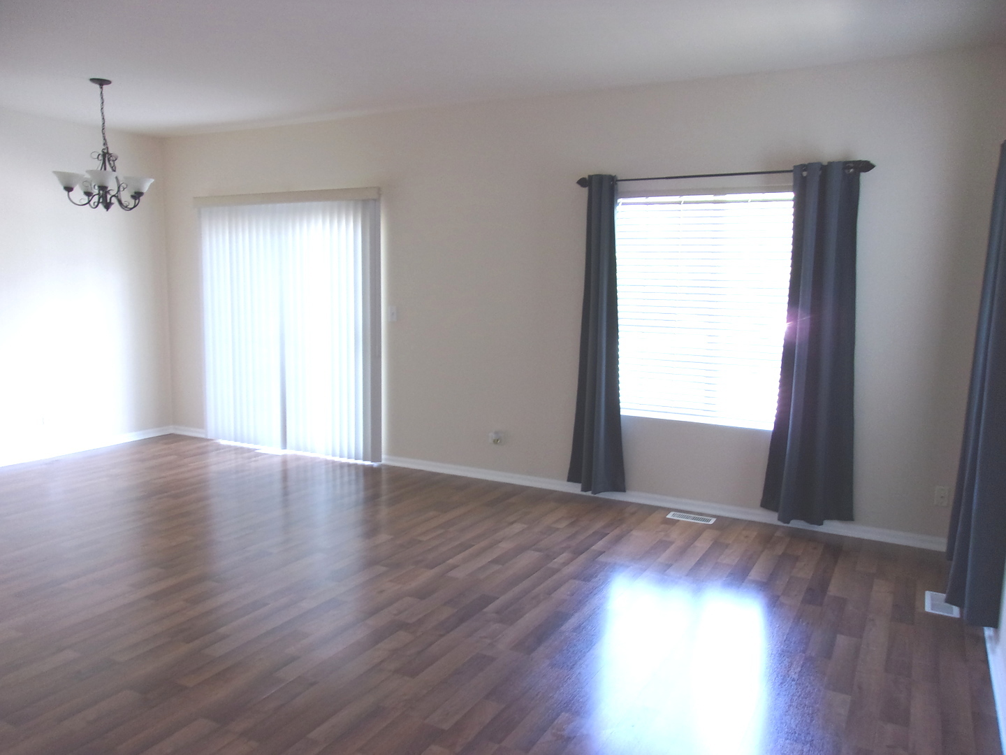 570 Windsor Drive 570