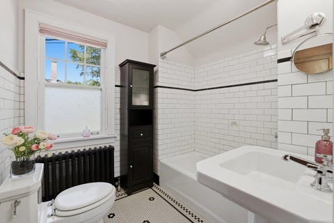 Tiny photo for 500 Cedar Street, St. Charles, IL 60174 (MLS # 12681370)