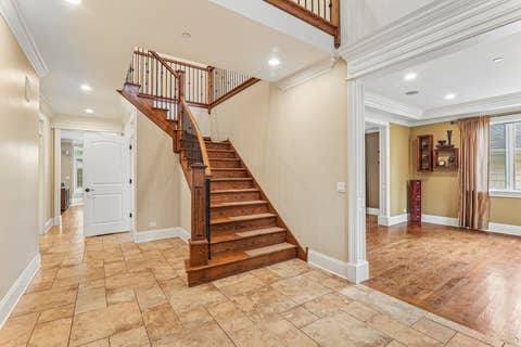 Tiny photo for 603 S Main Street, Mount Prospect, IL 60056 (MLS # 12715205)