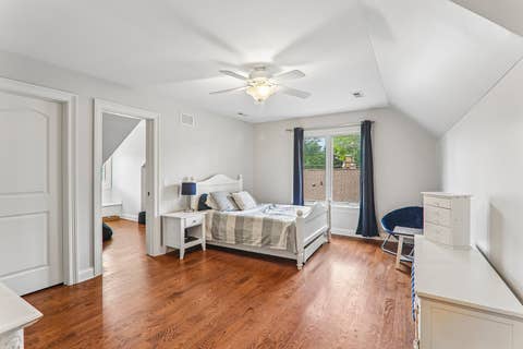 Tiny photo for 603 S Main Street, Mount Prospect, IL 60056 (MLS # 12715205)