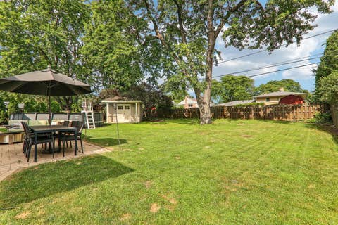 Tiny photo for 603 S Main Street, Mount Prospect, IL 60056 (MLS # 12715205)