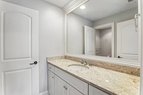 Tiny photo for 603 S Main Street, Mount Prospect, IL 60056 (MLS # 12715205)