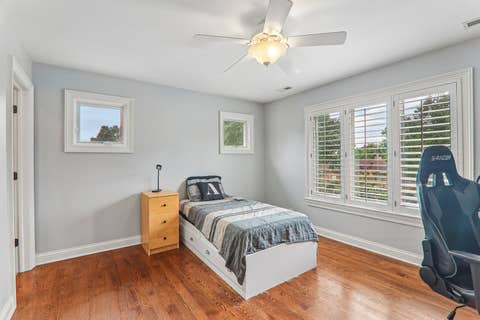 Tiny photo for 603 S Main Street, Mount Prospect, IL 60056 (MLS # 12715205)