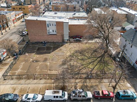 4157 W Armitage Avenue Chicago IL 60639