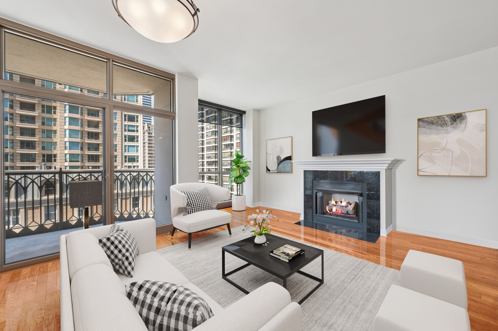 21 E Huron Street 1407