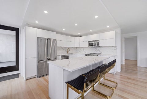 Tiny photo for 1030 N State Street #5L, Chicago, IL 60610 (MLS # 12738503)