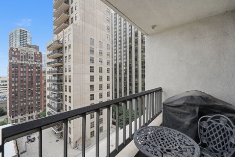 Tiny photo for 1030 N State Street #5L, Chicago, IL 60610 (MLS # 12738503)