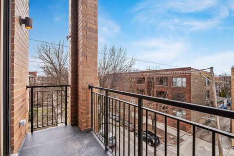 Tiny photo for 4755 N Washtenaw Avenue #305, Chicago, IL 60625 (MLS # 12609776)