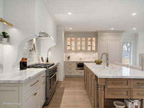 Tiny photo for 3732 N Lowell Avenue, Chicago, IL 60641 (MLS # 12614974)