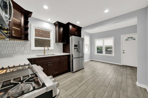 Tiny photo for 3805 W 63rd Place, Chicago, IL 60629 (MLS # 12764087)