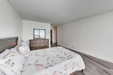 Tiny photo for 940 W Glenlake Avenue #19C, Chicago, IL 60660 (MLS # 12498250)
