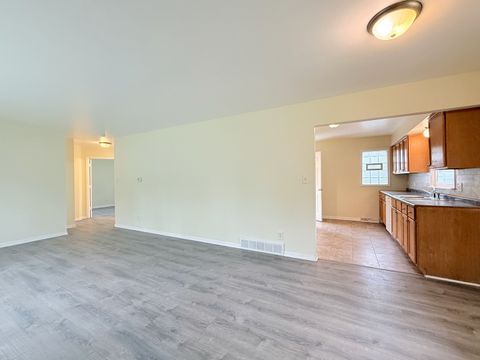 Tiny photo for 17511 Maple Avenue, Lansing, IL 60438 (MLS # 12504378)