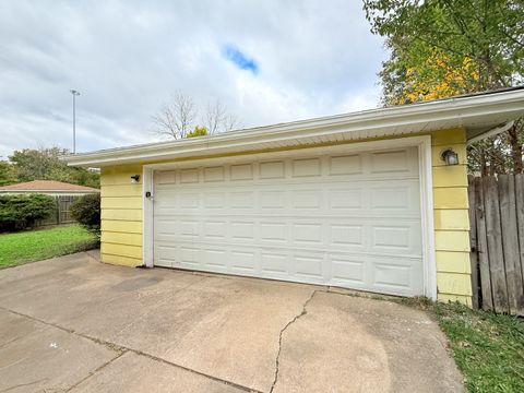 Tiny photo for 17511 Maple Avenue, Lansing, IL 60438 (MLS # 12504378)