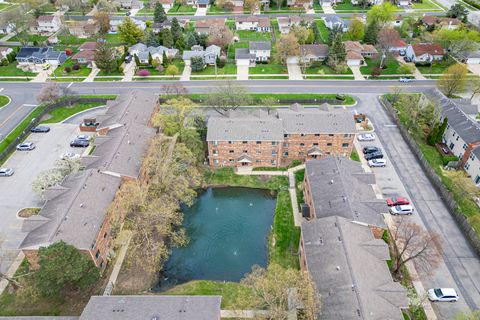 Tiny photo for 2219 NICHOLS Road #17A, Arlington Heights, IL 60004 (MLS # 12626974)