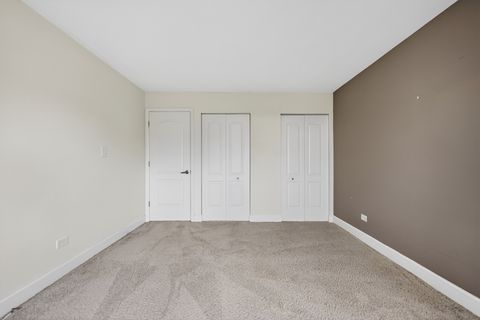 Tiny photo for 2219 NICHOLS Road #17A, Arlington Heights, IL 60004 (MLS # 12626974)