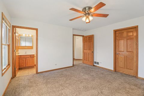 Tiny photo for 905 Randall Court, Marengo, IL 60152 (MLS # 12517907)