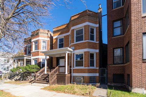 6961 S Eberhart Avenue Chicago IL 60637