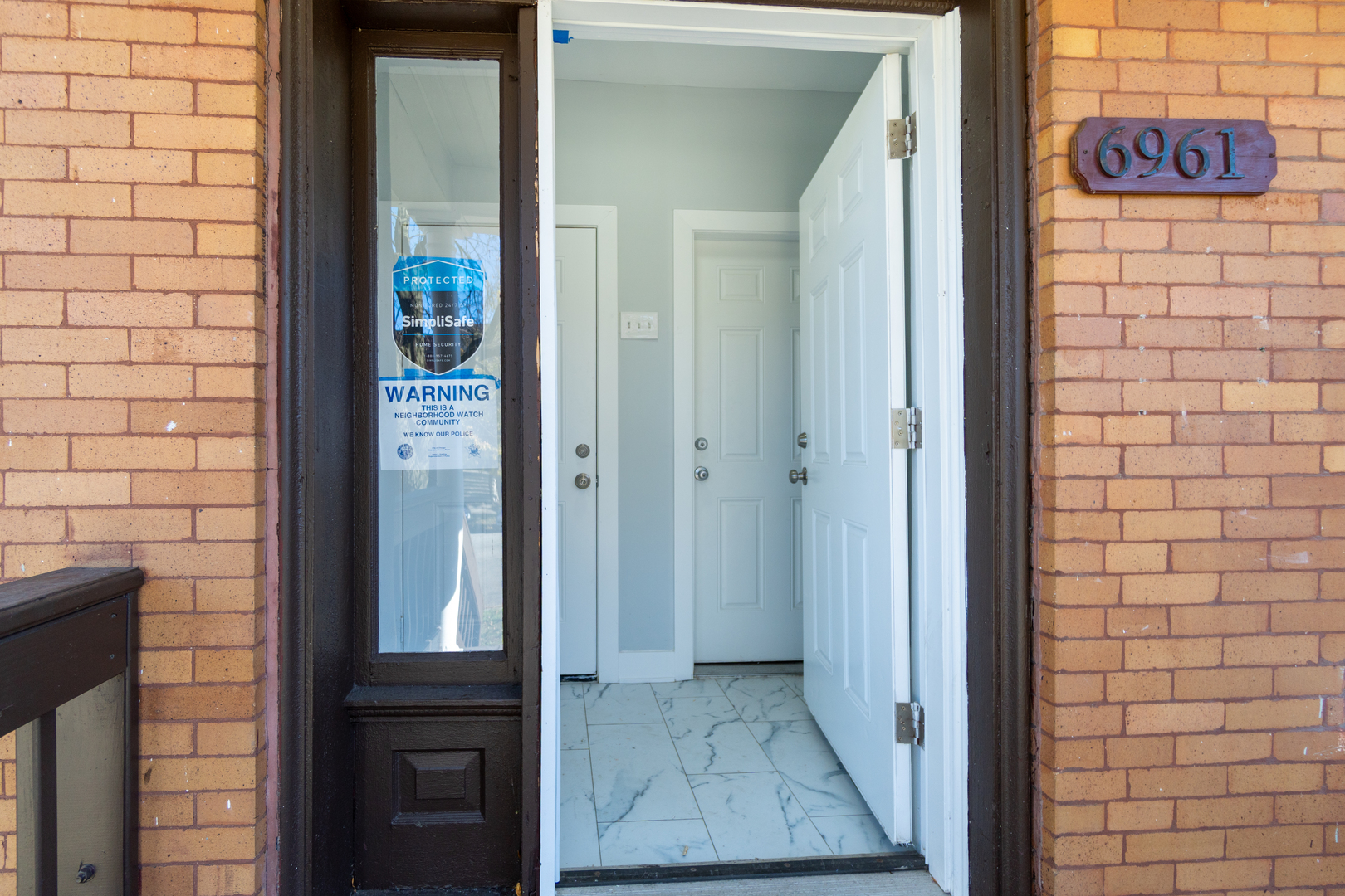 6961 S Eberhart Avenue