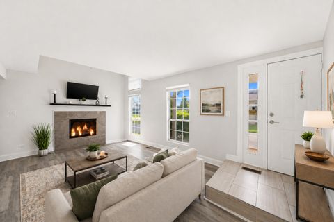 Tiny photo for Streamwood, IL 60107 (MLS # 12633301)