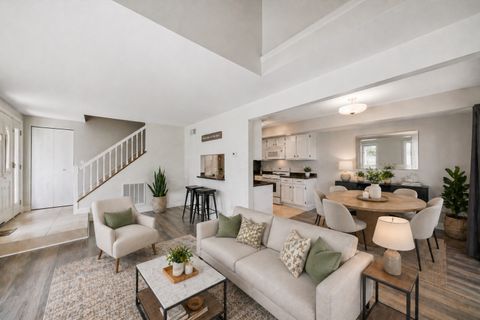 Tiny photo for Streamwood, IL 60107 (MLS # 12633301)