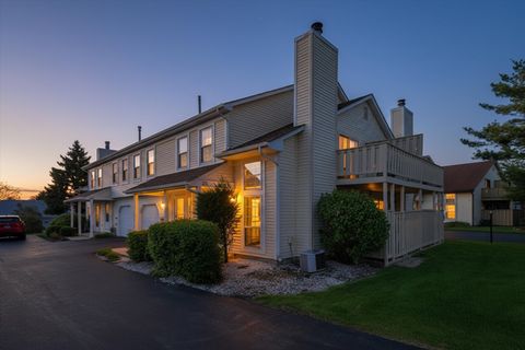 Tiny photo for Streamwood, IL 60107 (MLS # 12633301)