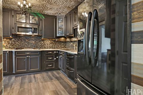 Tiny photo for 902 Huntington Drive #902, Elk Grove Village, IL 60007 (MLS # 12560685)