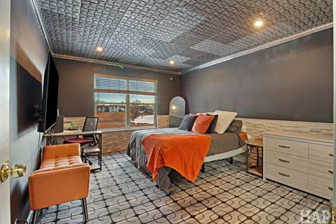 Tiny photo for 902 Huntington Drive #902, Elk Grove Village, IL 60007 (MLS # 12560685)