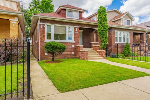 Tiny photo for 7526 S Honore Street, Chicago, IL 60620 (MLS # 12681161)