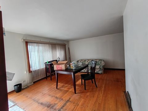 Tiny photo for 1340 Prince Drive, South Holland, IL 60473 (MLS # 12593983)