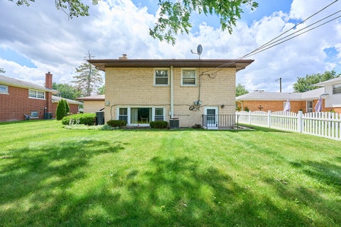 Tiny photo for 5859 S Brainard Avenue, Countryside, IL 60525 (MLS # 12760396)