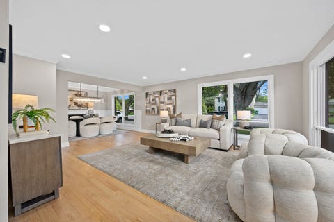 Tiny photo for 713 Burning Tree Lane, Naperville, IL 60563 (MLS # 12725515)