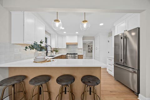 Tiny photo for 713 Burning Tree Lane, Naperville, IL 60563 (MLS # 12725515)