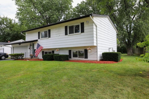 Tiny photo for 273 Berkshire Drive, Crystal Lake, IL 60014 (MLS # 12742471)