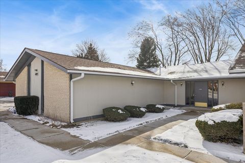 4809 W Oakwood Drive A McHenry IL 60050