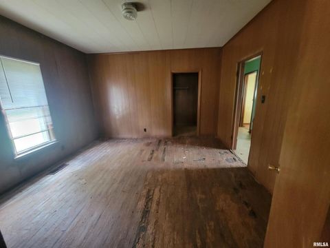 Tiny photo for 306 VOGEL Street, Dowell, IL 62927 (MLS # EB460345)